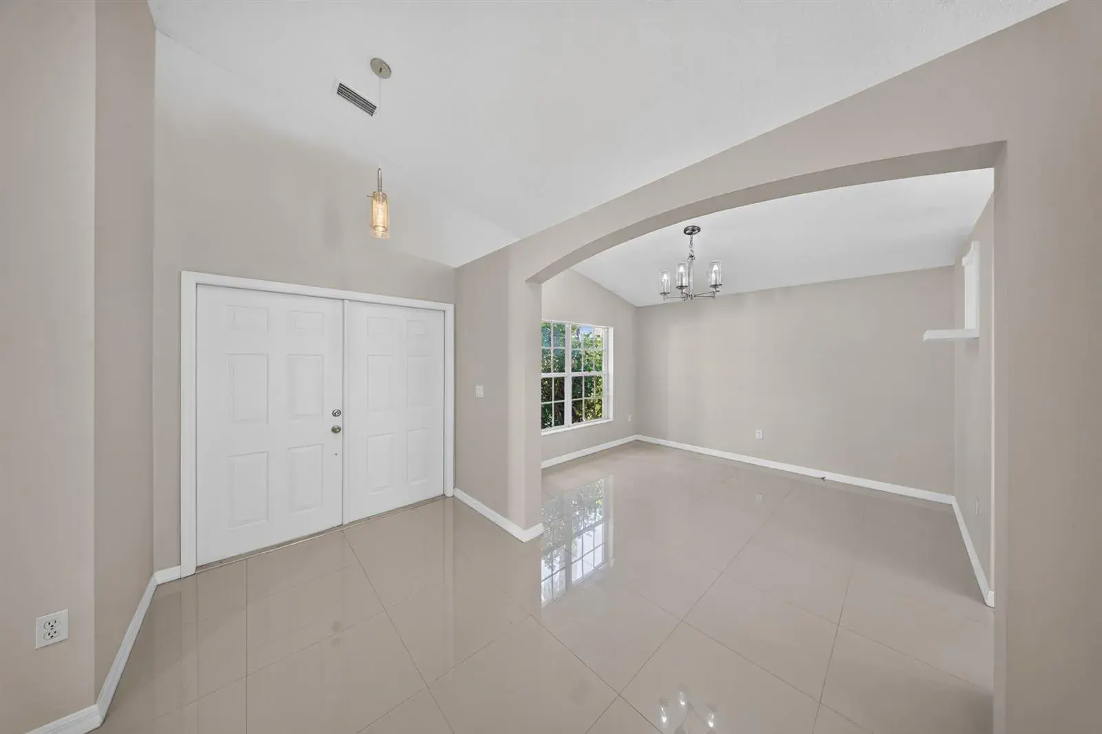 536 SW Indian Key Drive, Port St. Lucie FL 34986