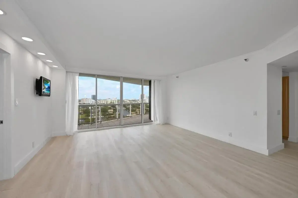 3640 Yacht Club Drive # 1501, Aventura FL 33180