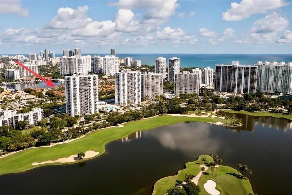 3625 N Country Club Drive # 210, Aventura FL 33180
