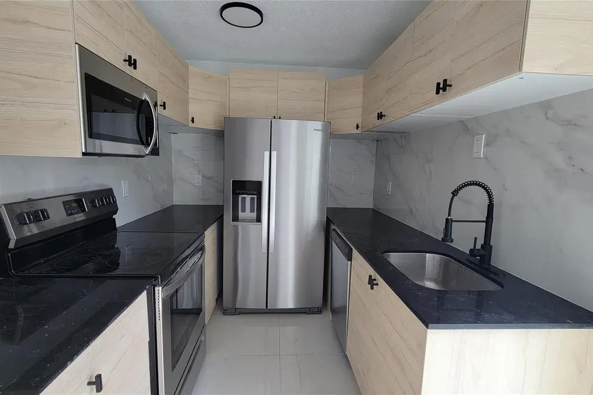 1602 NW 24th Court, Miami FL 33125