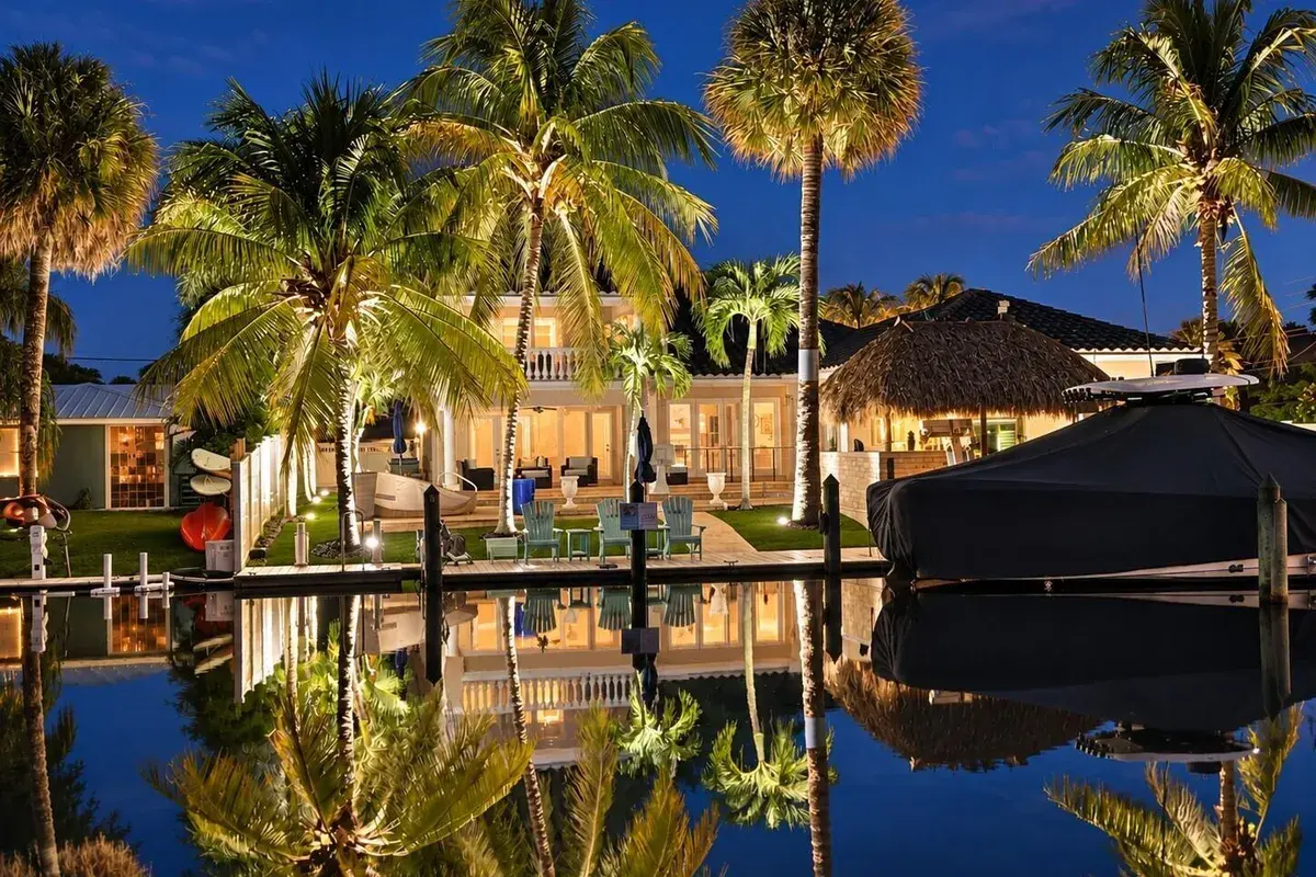 906 Dolphin Drive, Jupiter FL 33458