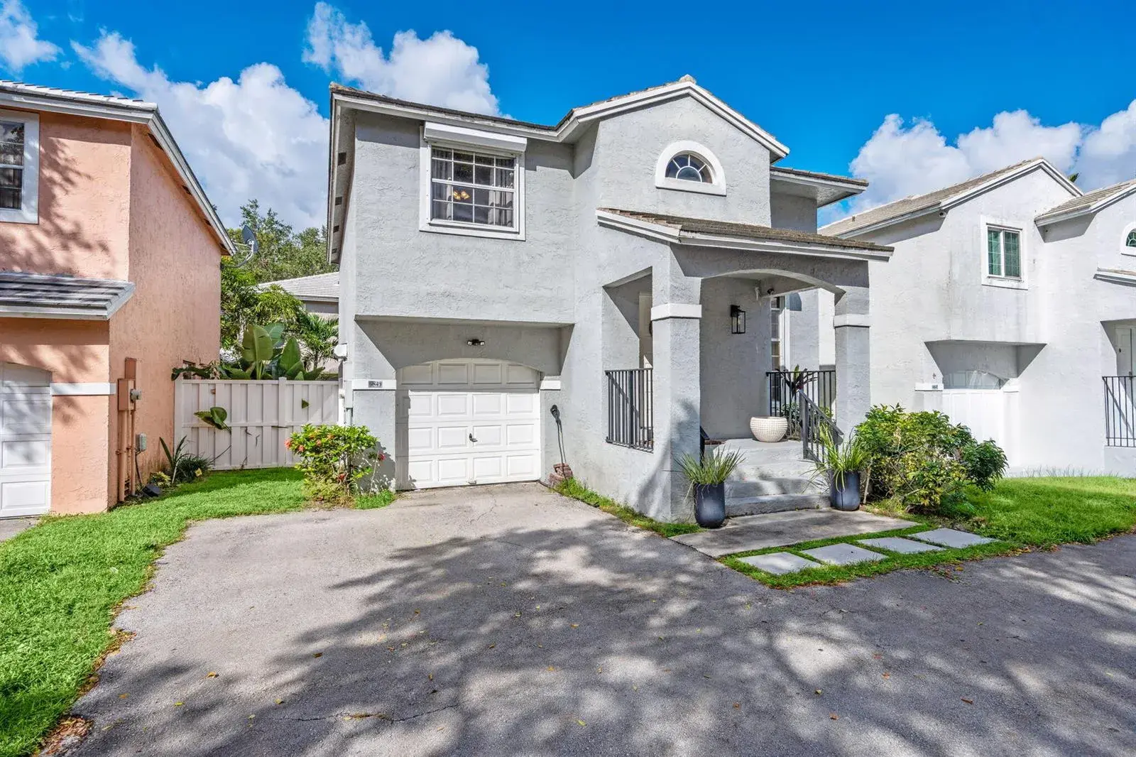 9843 NW 2ND Court, Plantation FL 33324