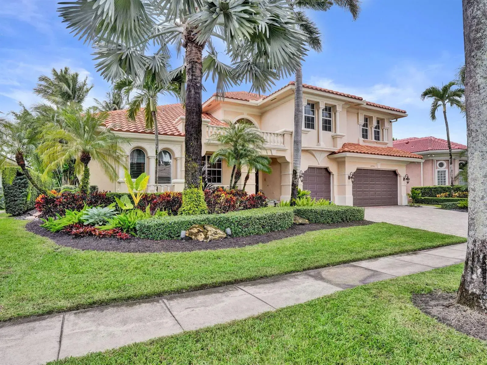 10940 HAWKS VISTA Street, Plantation FL 33324