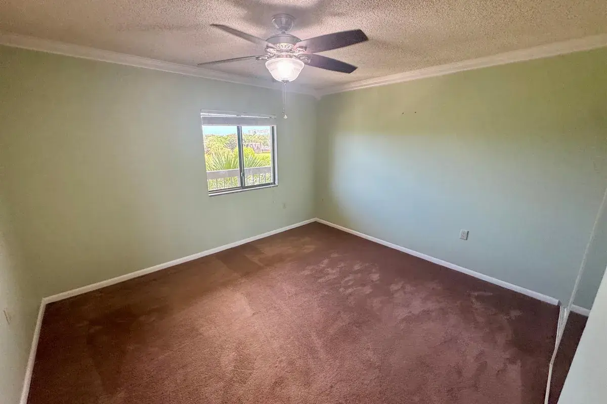 601 SEAFARER Circle # 405, Jupiter FL 33477