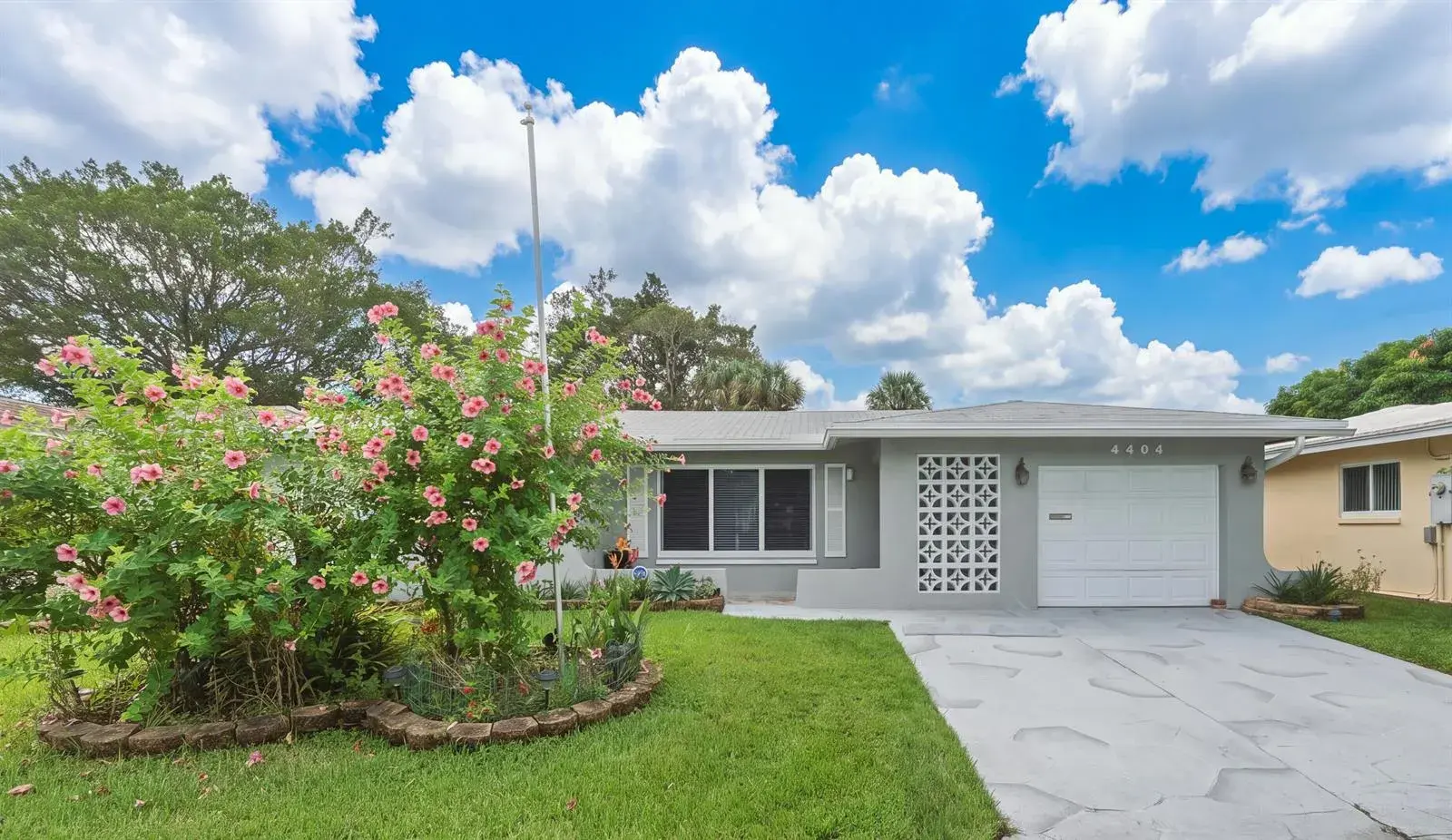 4404 NW 45TH Court, Tamarac FL 33319