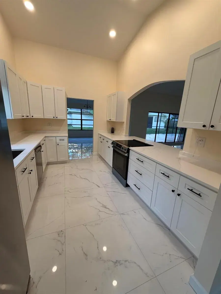 7009 NW 49th Place # 1, Lauderhill FL 33319
