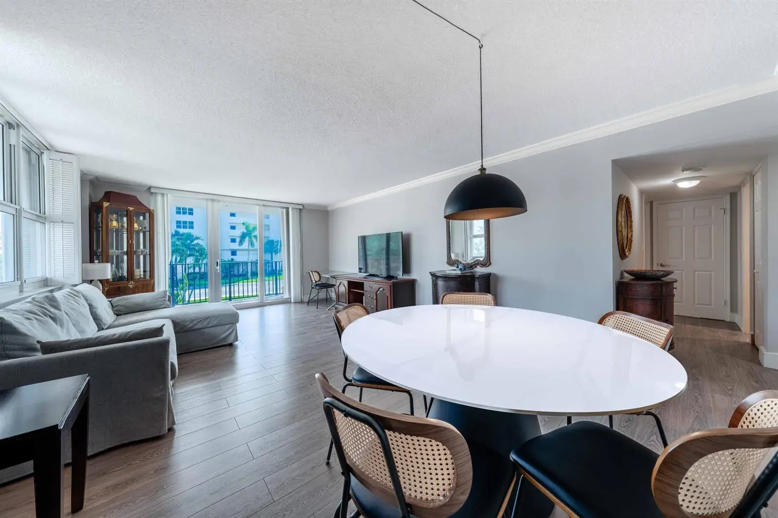 1150 Hillsboro Mile # 202, Hillsboro Beach FL 33062