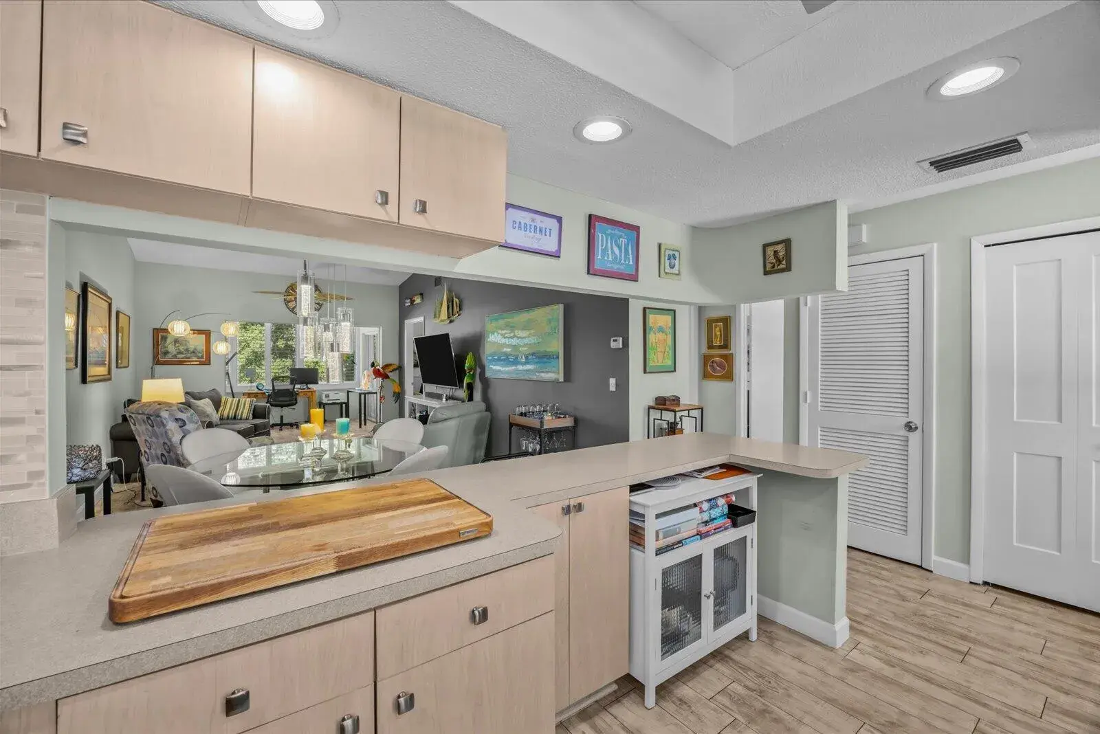 2950 SE Ocean Boulevard # 6, Stuart FL 34996