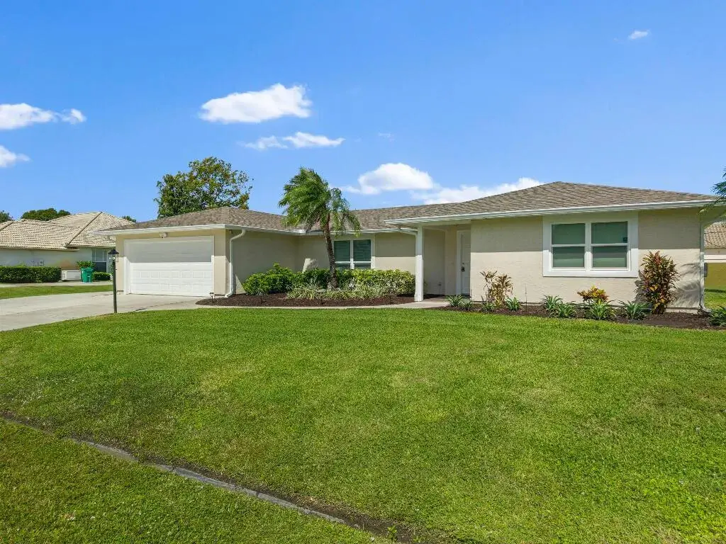 2349 SE DELANO Road, Port St. Lucie FL 34952