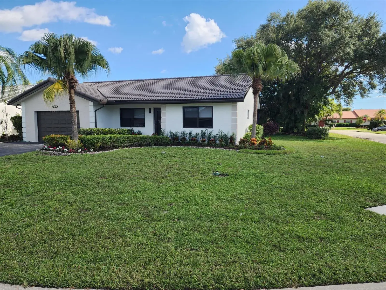 10424 NW 70th Court, Tamarac FL 33321
