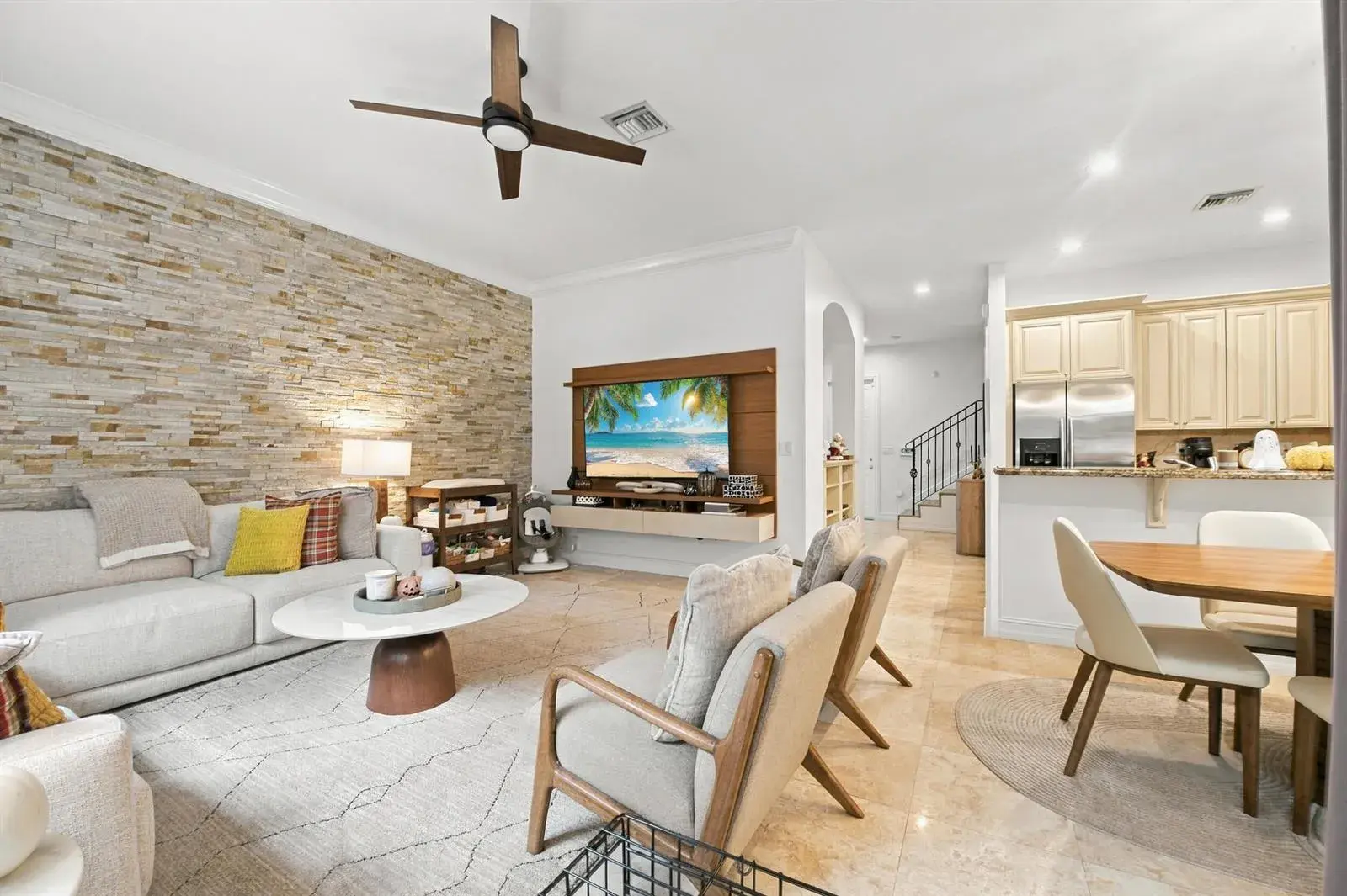 1752 NE 12TH Street, Fort Lauderdale FL 33304
