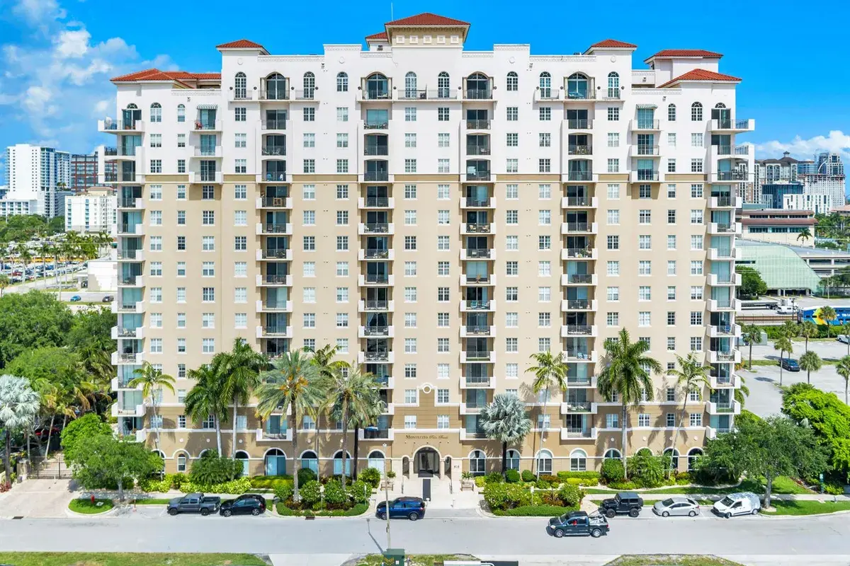 616 CLEARWATER PARK Road # 412, West Palm Beach FL 33401