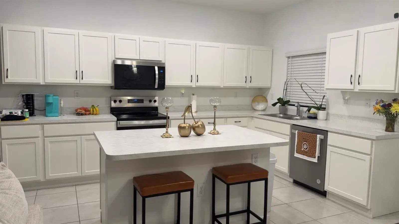353 NW 9TH Street, Pompano Beach FL 33060