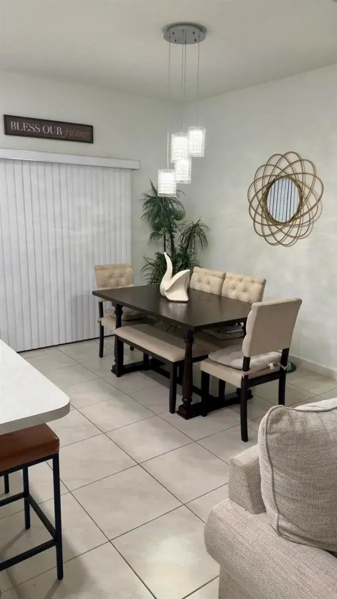 353 NW 9TH Street, Pompano Beach FL 33060