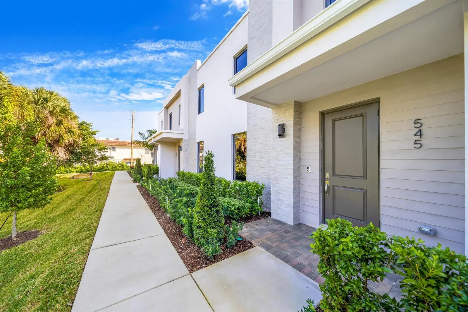 545 NW 17th Street, Fort Lauderdale FL 33311