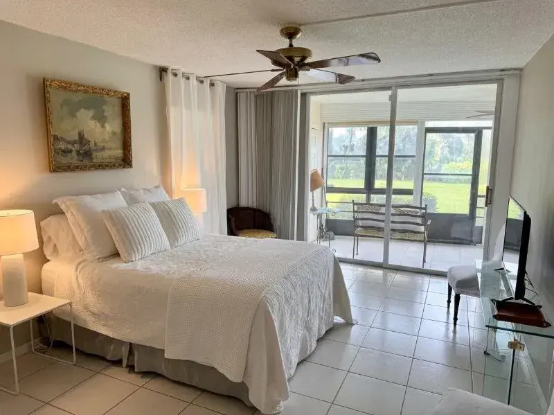 23099 BARWOOD Lane N # 101, Boca Raton FL 33428