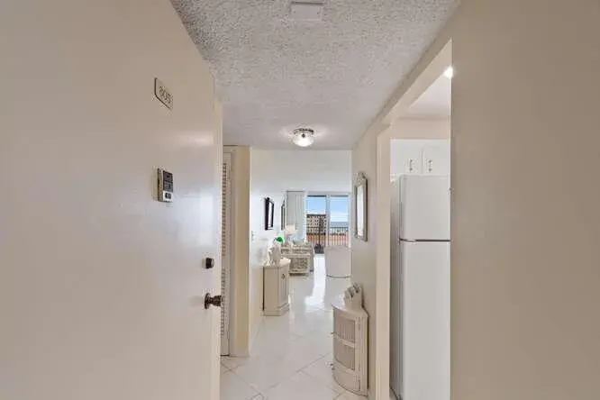 3540 S OCEAN Boulevard # 805, South Palm Beach FL 33480
