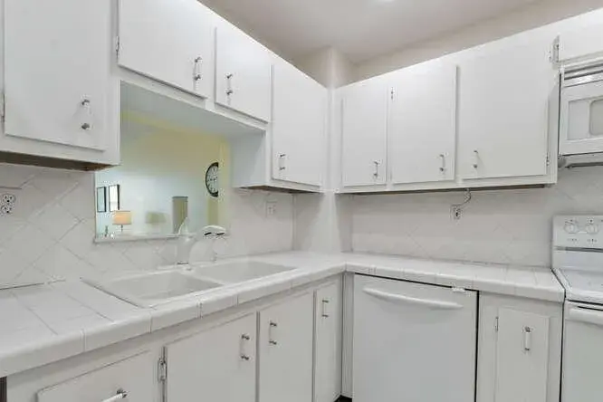3540 S OCEAN Boulevard # 805, South Palm Beach FL 33480