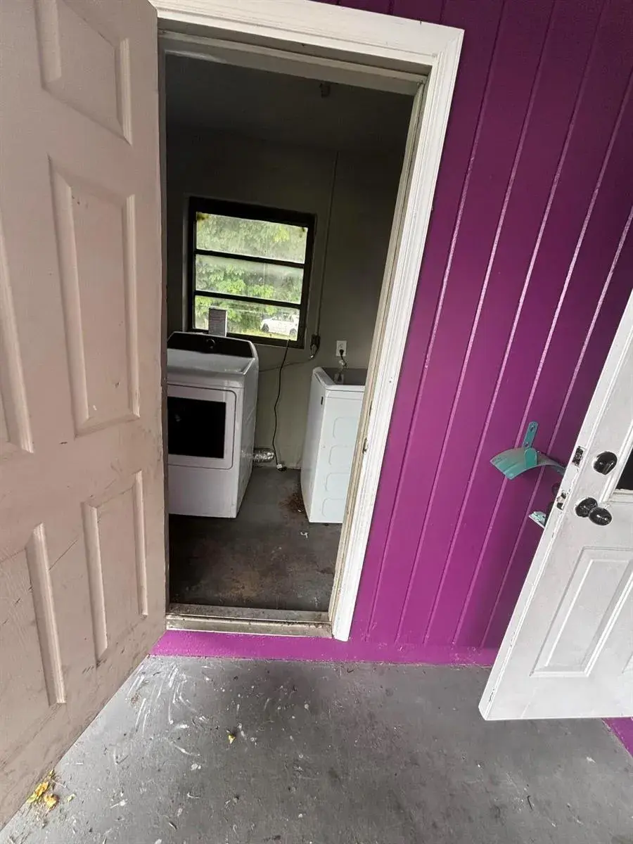 2804 AVENUE J, Fort Pierce FL 34947
