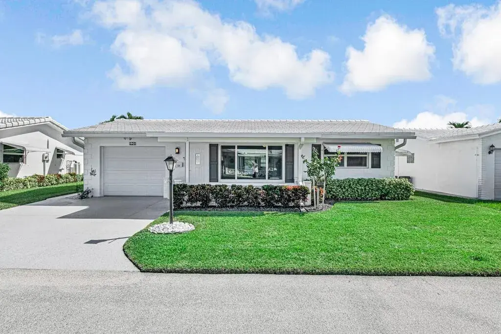 126 NW 14TH Street, Boynton Beach FL 33426