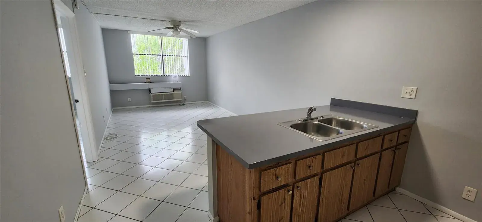 2501 RIVERSIDE Drive # A, Coral Springs FL 33065
