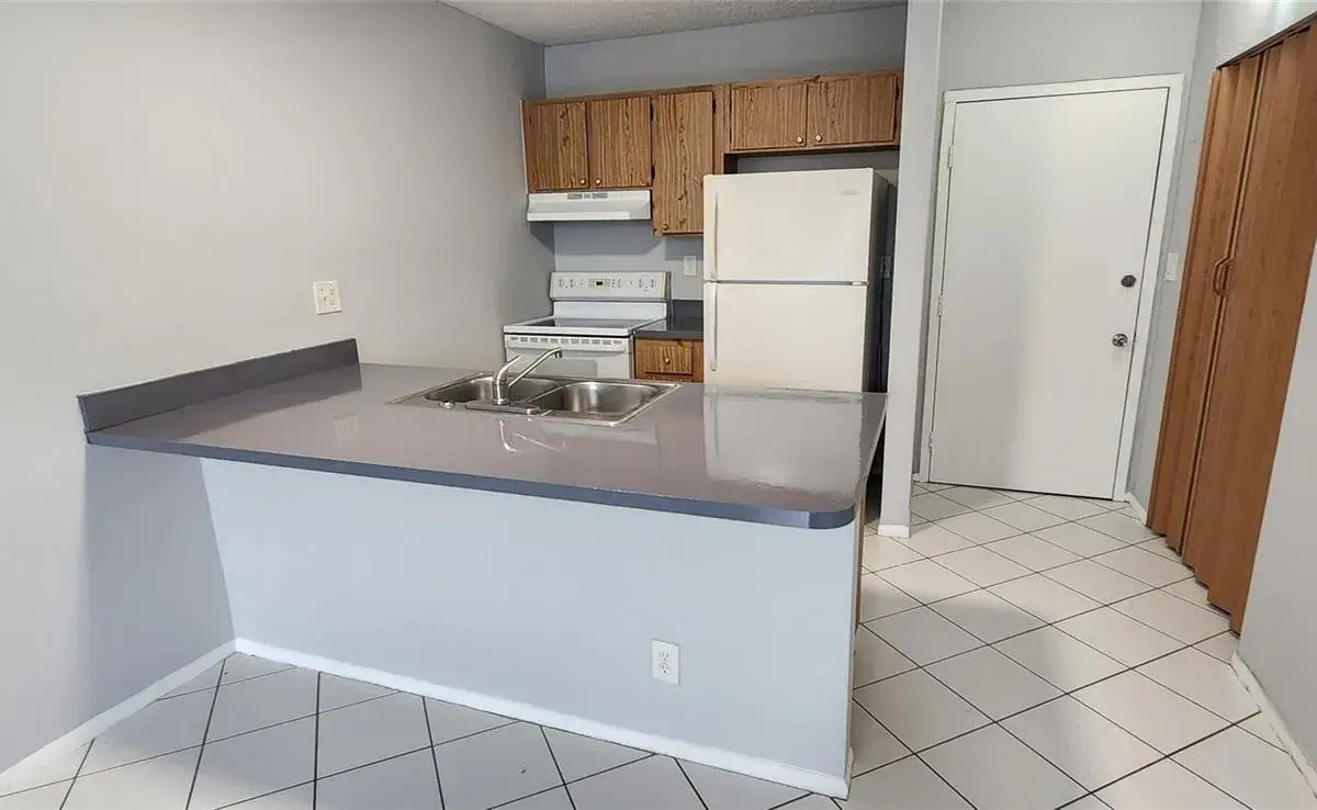 2501 RIVERSIDE Drive # A, Coral Springs FL 33065