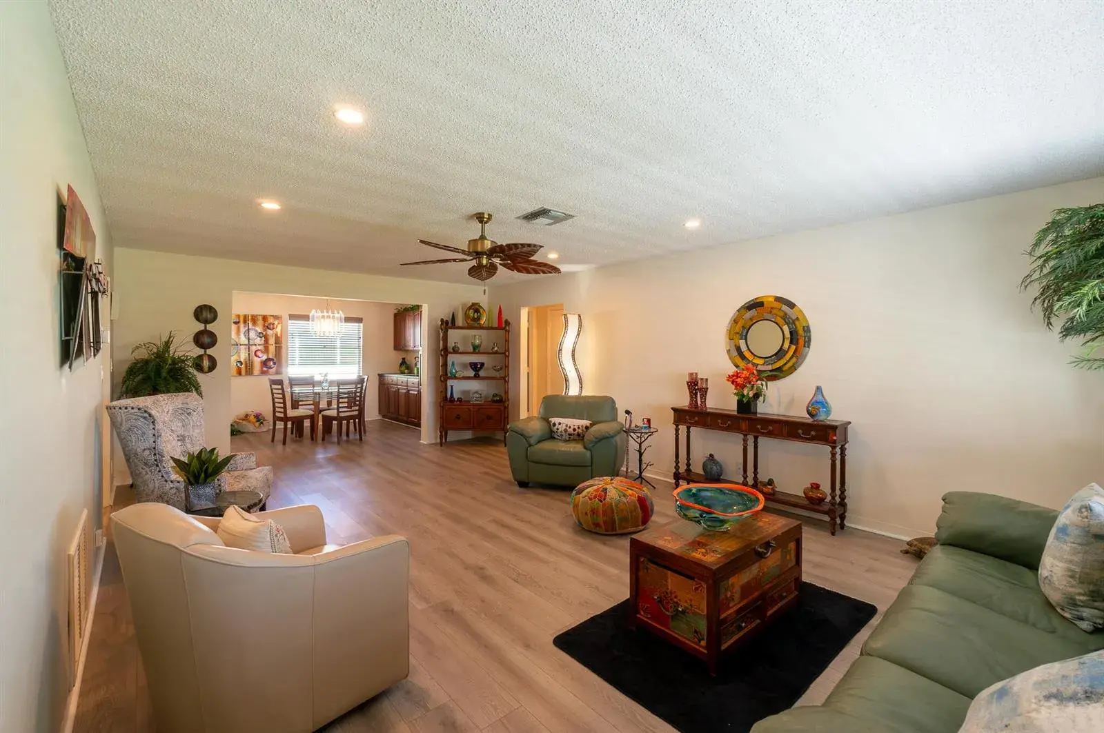 708 SW 18TH Street, Boynton Beach FL 33426