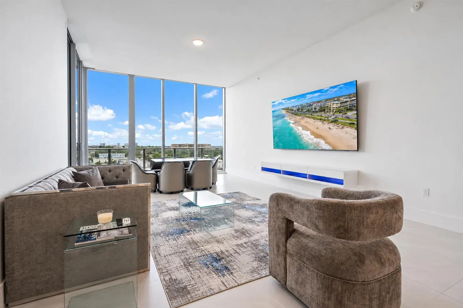 220 Lake Shore Drive # 621, Lake Park FL 33403