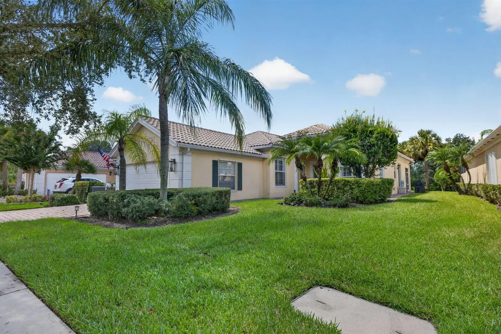 10649 SW STRATTON Drive, Port St. Lucie FL 34987