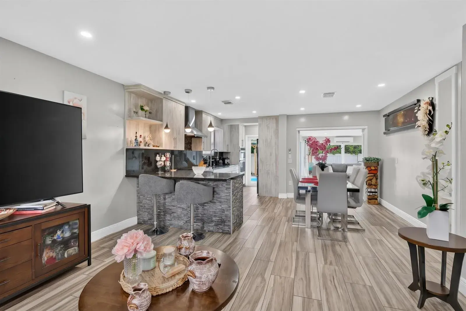3621 SW 23RD Street, Fort Lauderdale FL 33312