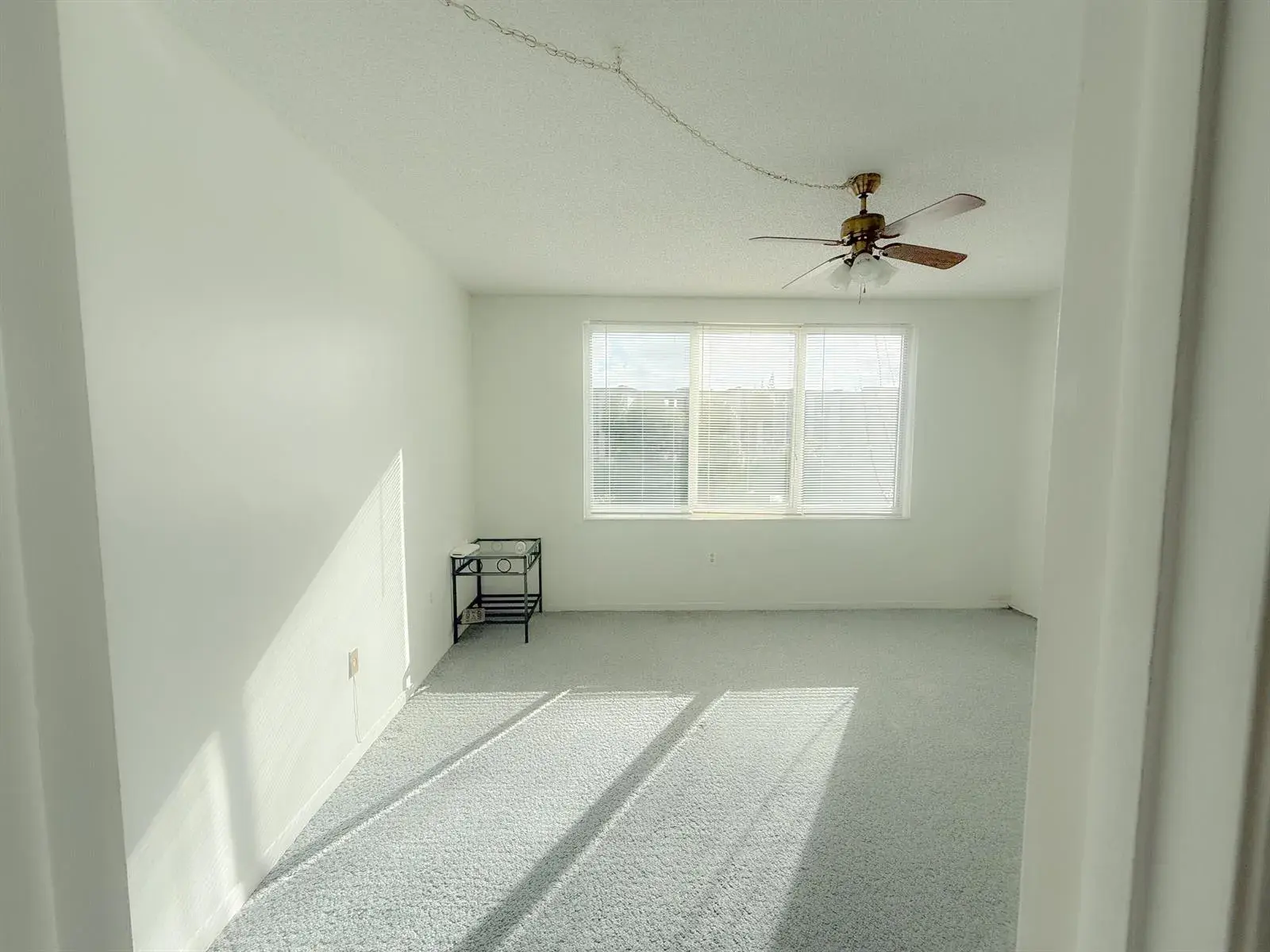 1080 DEL LAGO Circle, Sunrise FL 33313