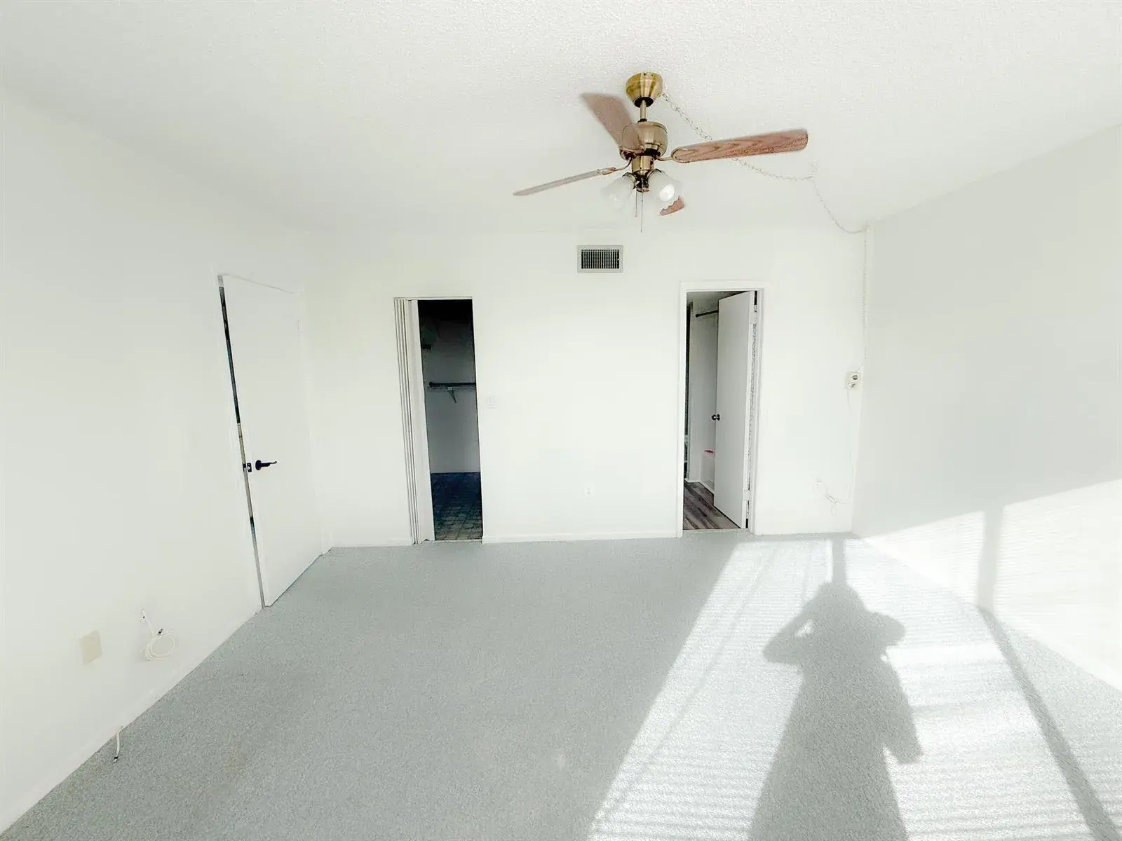 1080 DEL LAGO Circle, Sunrise FL 33313