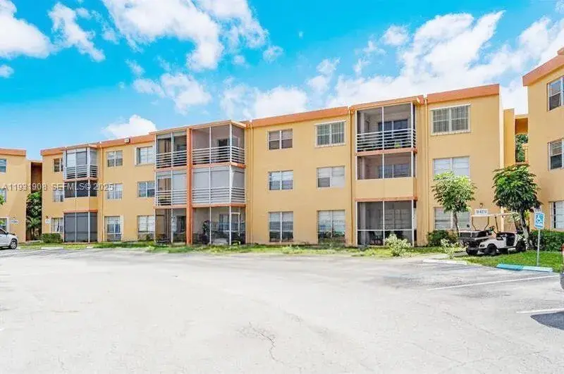 4304 NW 9th Avenue # 3A, Deerfield Beach FL 33064