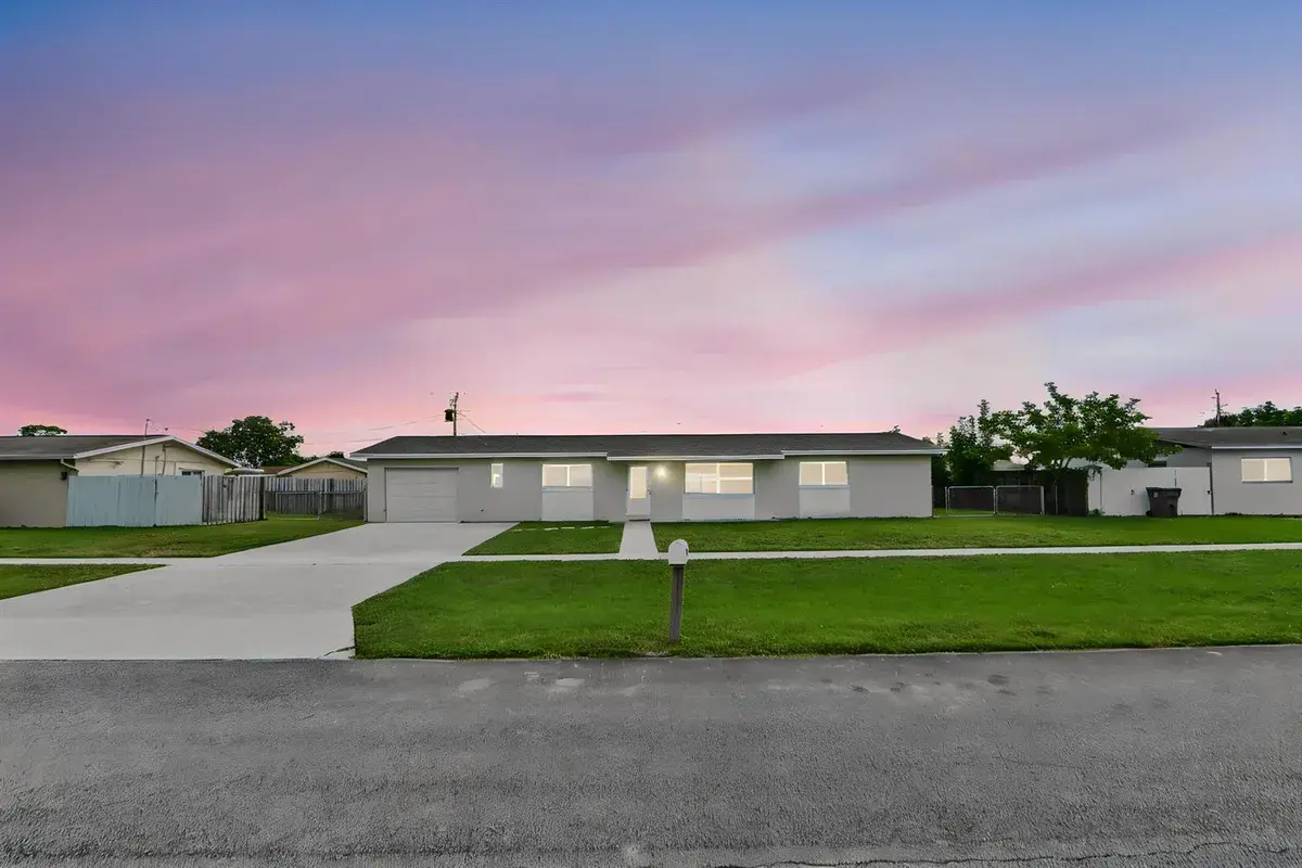 1580 Roy Drive, West Palm Beach FL 33415