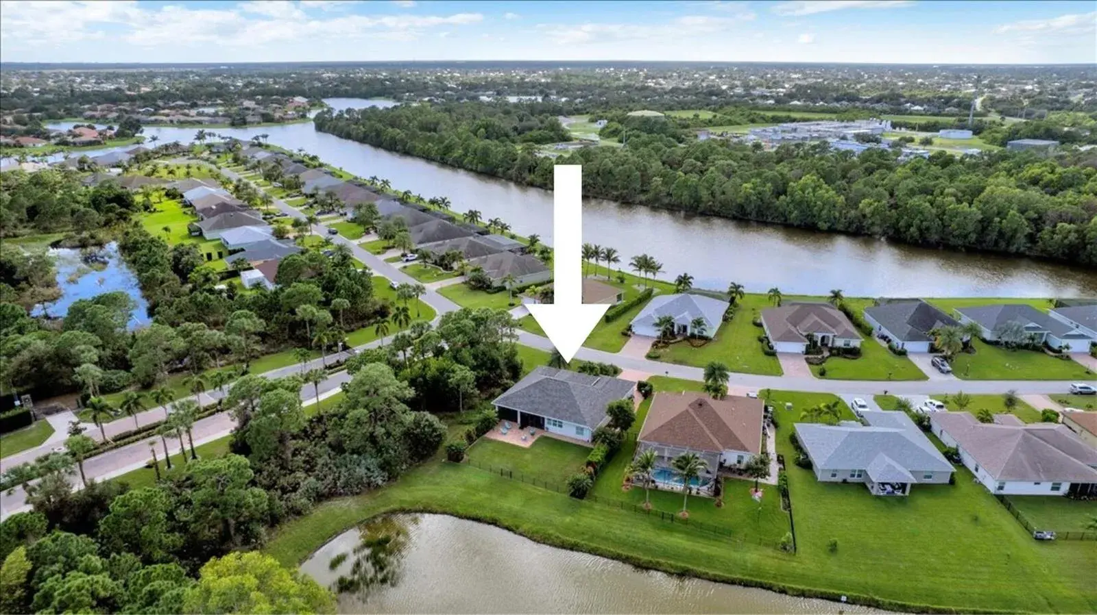367 SW Vista Lake Drive, Port St. Lucie FL 34953