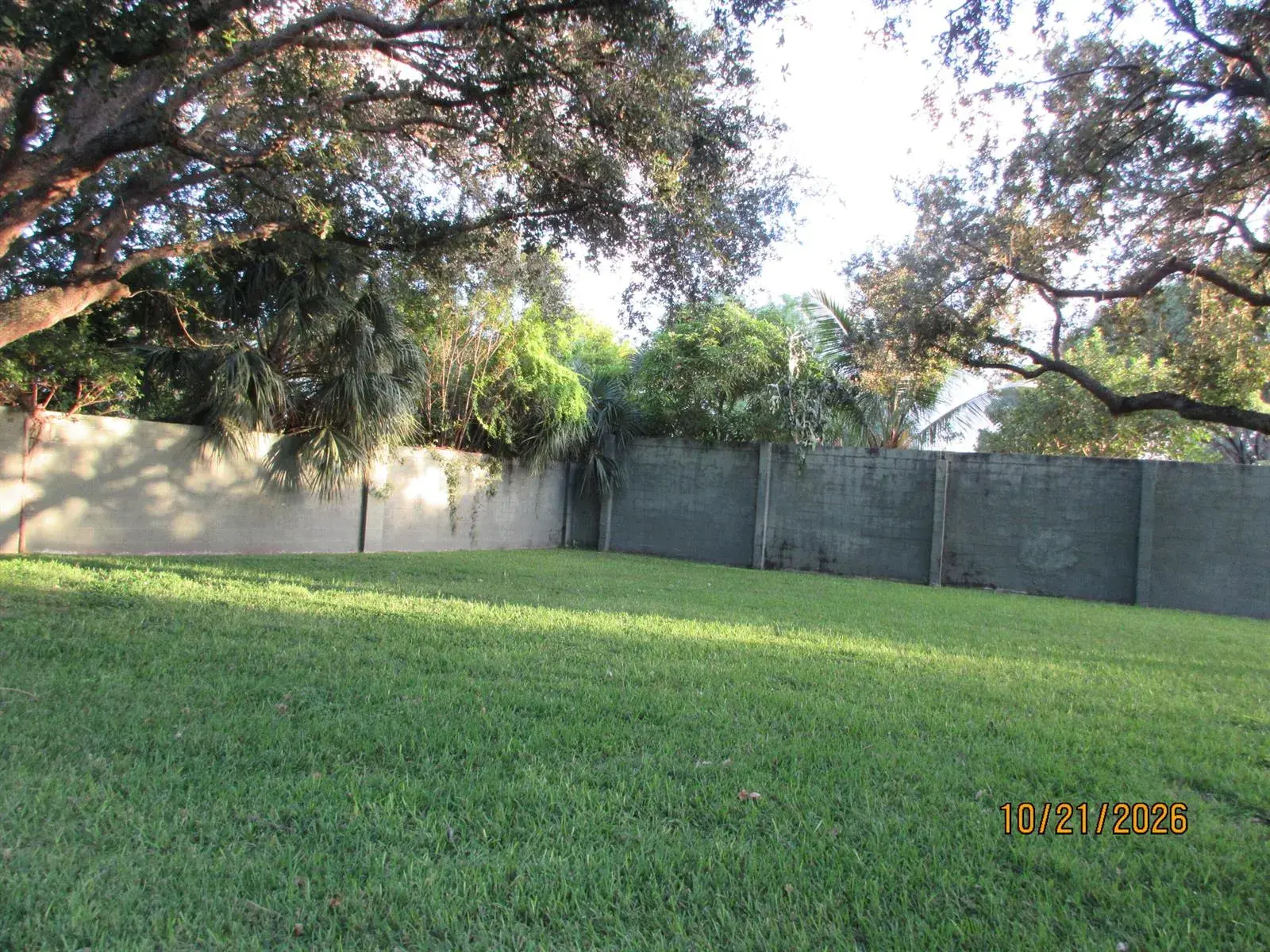 836 CRYSTAL LAKE Drive, Deerfield Beach FL 33064