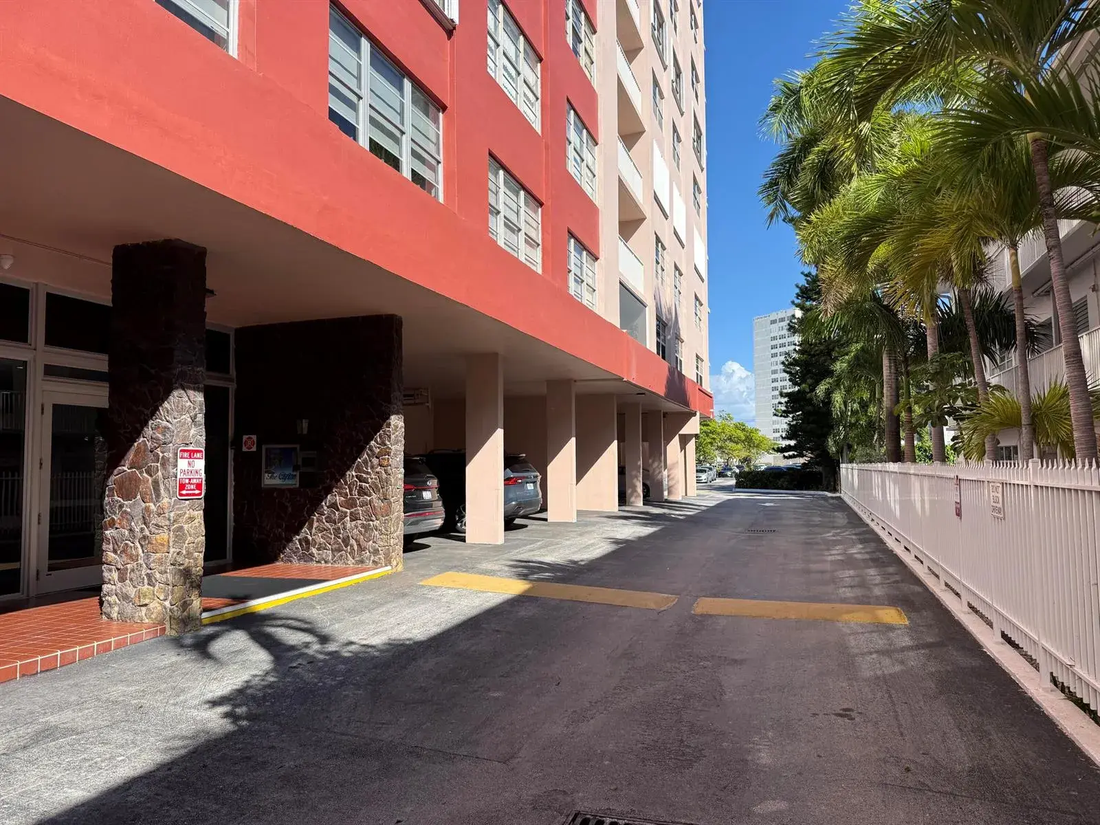 3161 S Ocean Drive # 1502, Hallandale Beach FL 33009