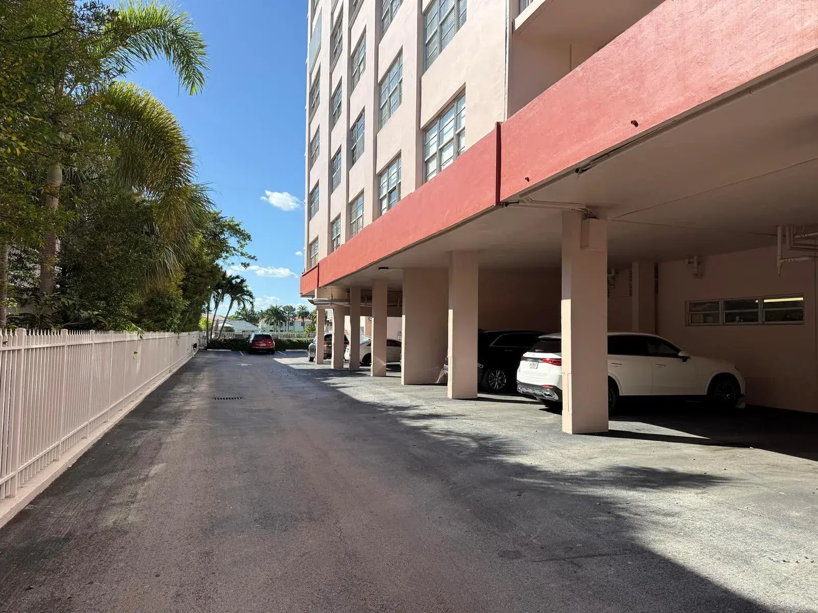3161 S Ocean Drive # 1502, Hallandale Beach FL 33009