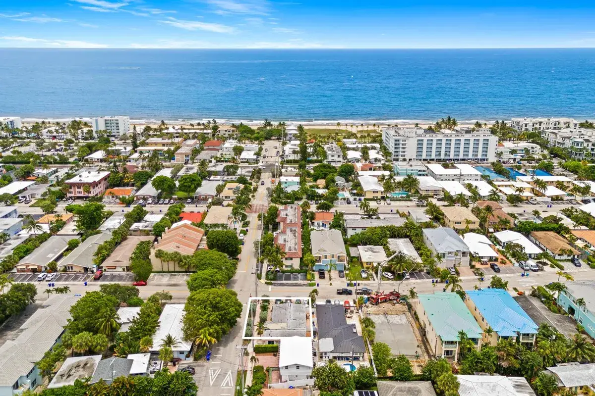 4565 POINCIANA Street # 2, Lauderdale By The Sea FL 33308