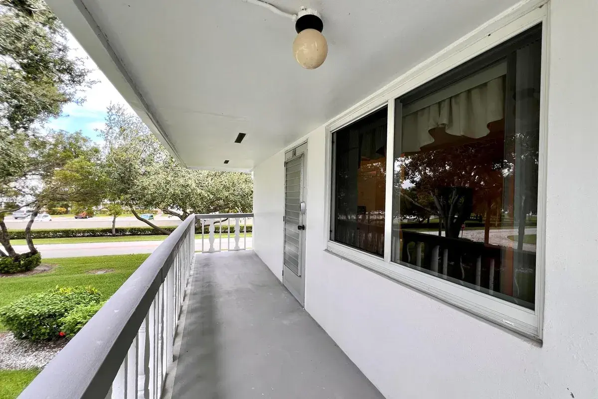 14 BEDFORD A # 14, West Palm Beach FL 33417