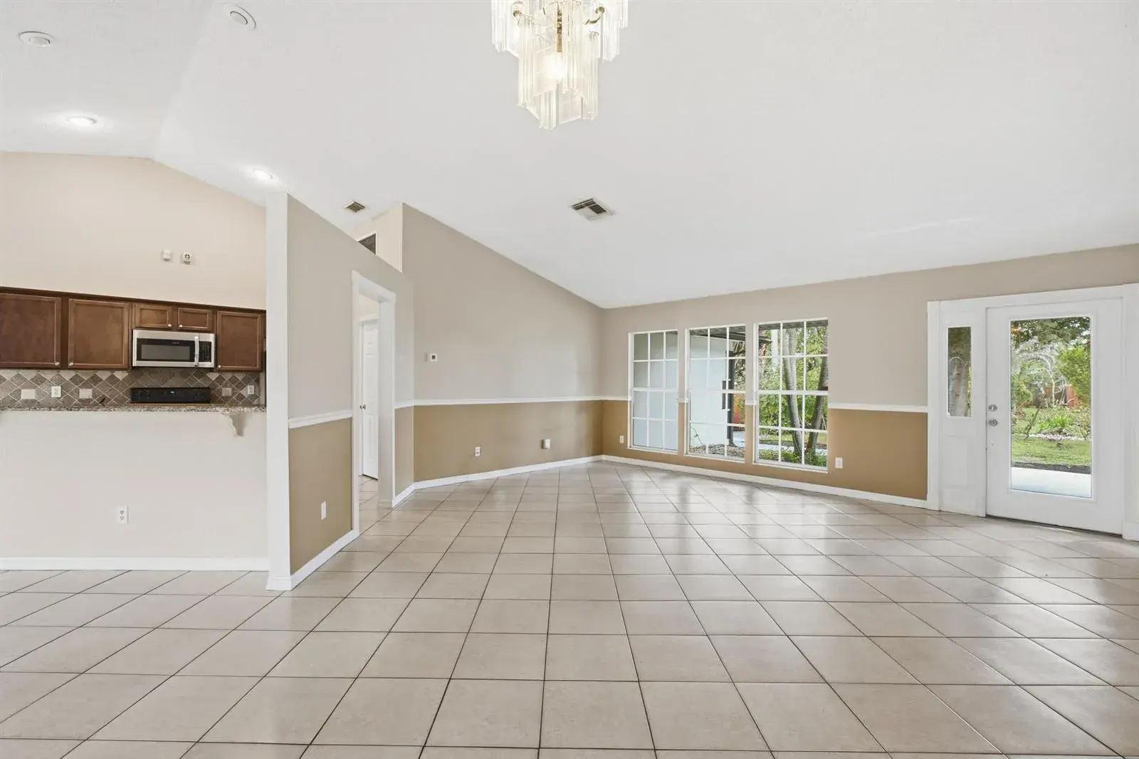 1206 SW Emerald Avenue, Port St. Lucie FL 34953