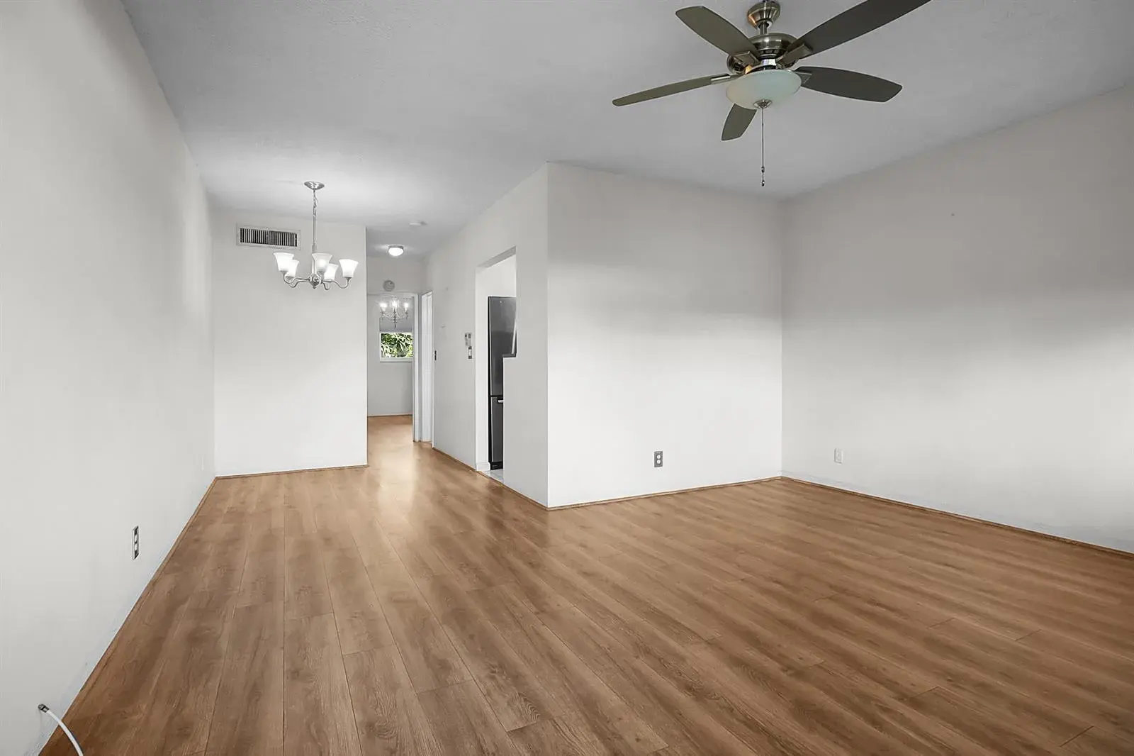 2170 NE 51ST Court # B23, Fort Lauderdale FL 33308