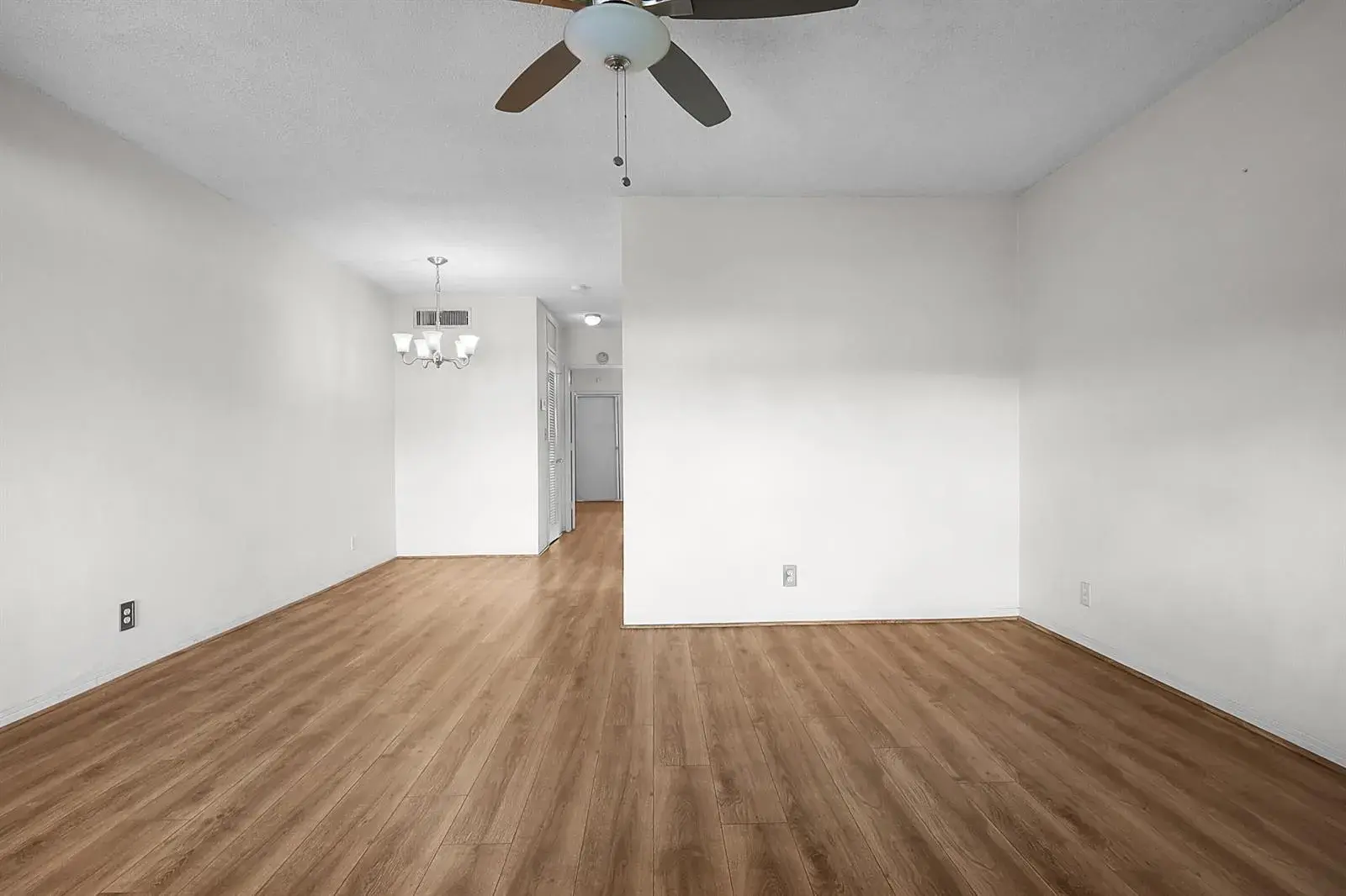 2170 NE 51ST Court # B23, Fort Lauderdale FL 33308