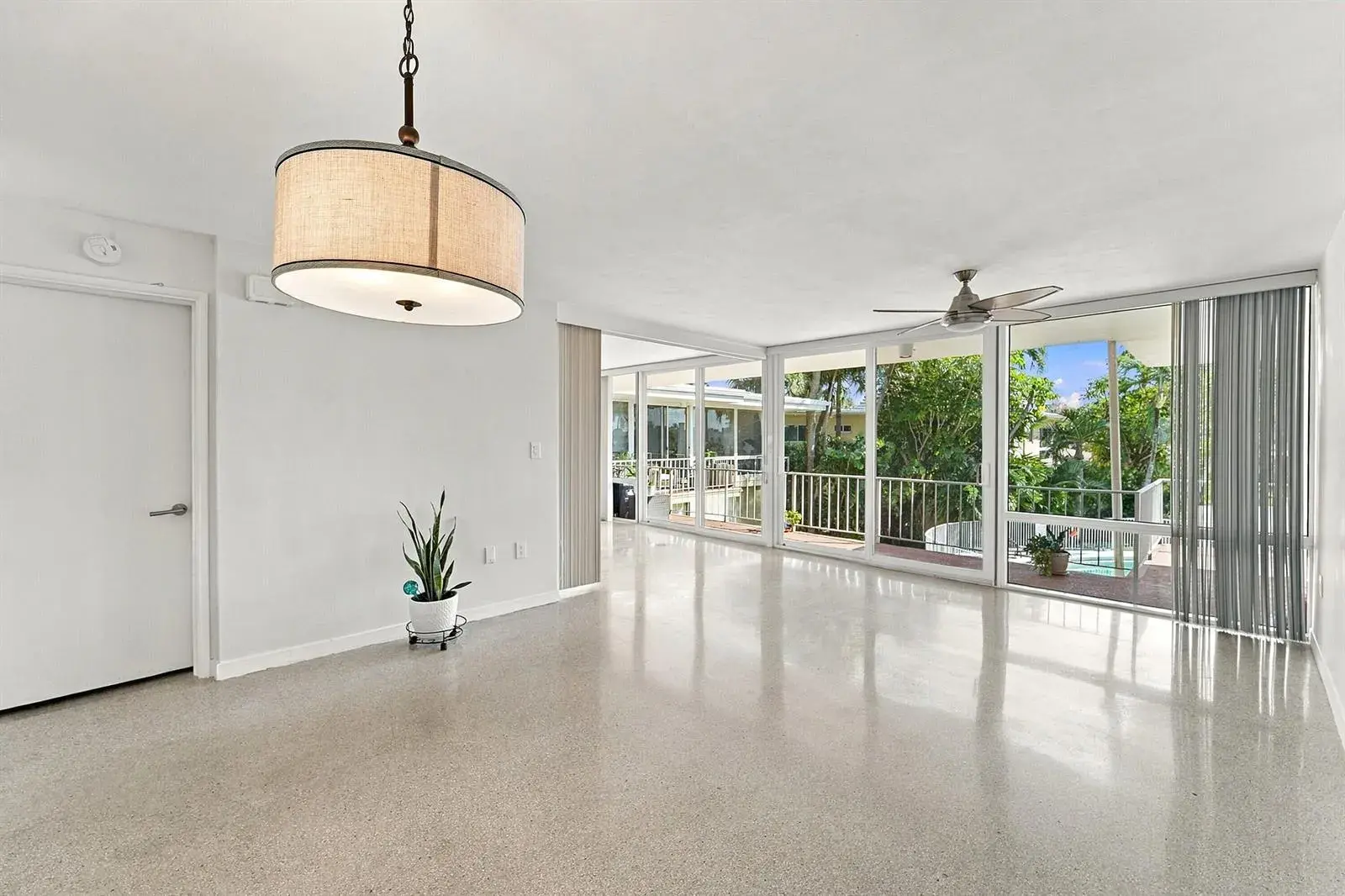 2725 NE 32ND Avenue # 7, Fort Lauderdale FL 33308