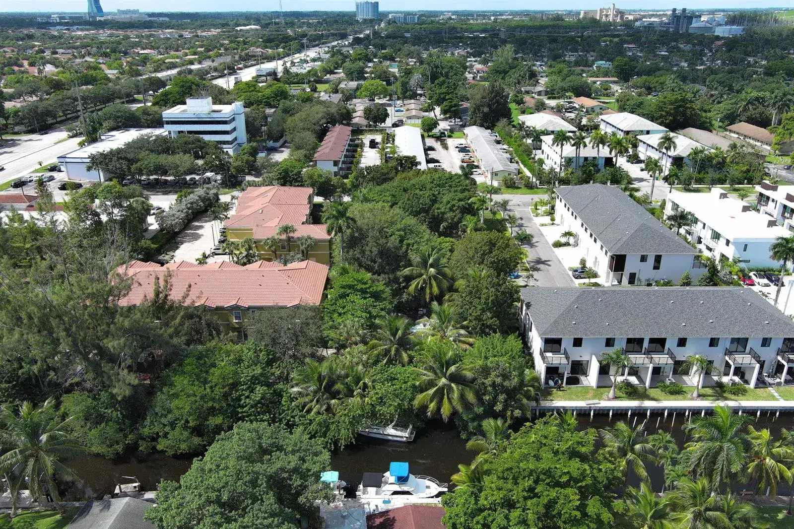 4696 SW 32ND Avenue, Dania Beach FL 33312