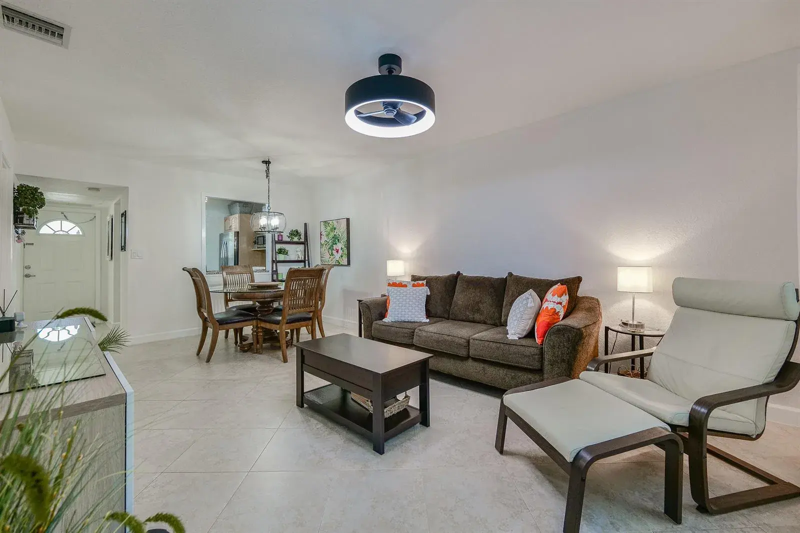 3531 NW 50TH Avenue # 413, Lauderdale Lakes FL 33319