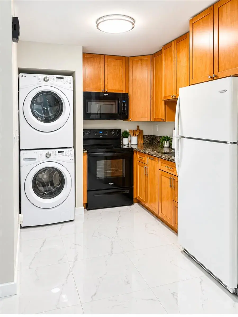 3030 NW 68TH Street # 104, Fort Lauderdale FL 33309