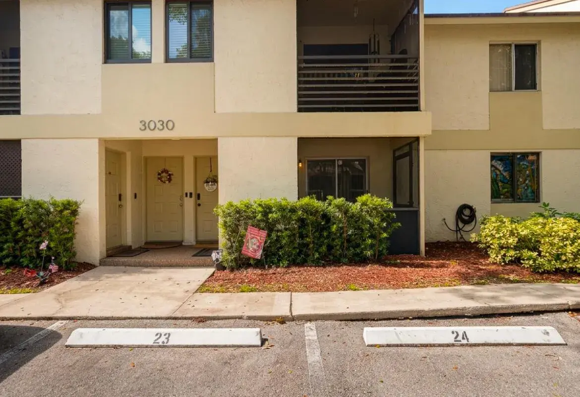 3030 NW 68TH Street # 104, Fort Lauderdale FL 33309