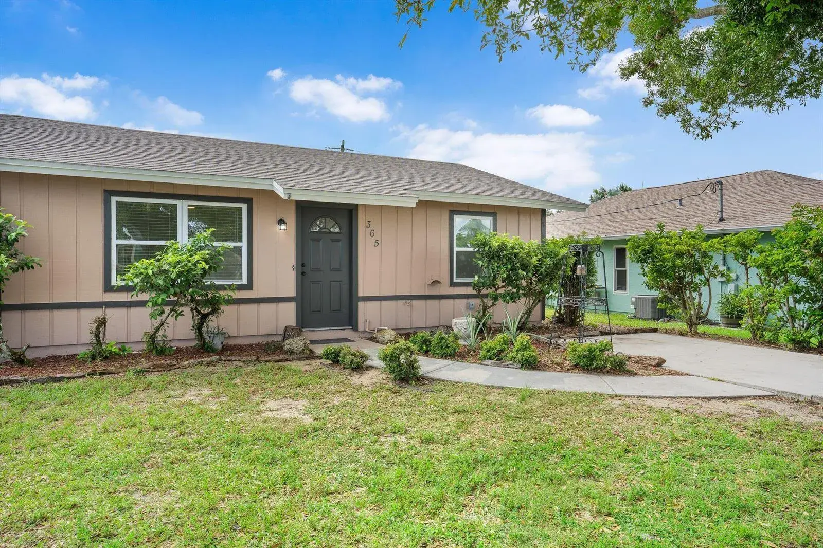 365 16TH Street SW, Vero Beach FL 32962