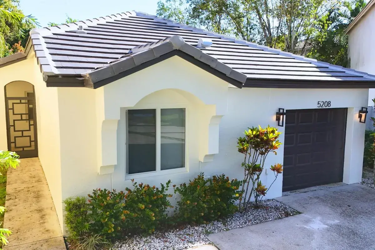 5208 EAGLE CAY Place, Coconut Creek FL 33073